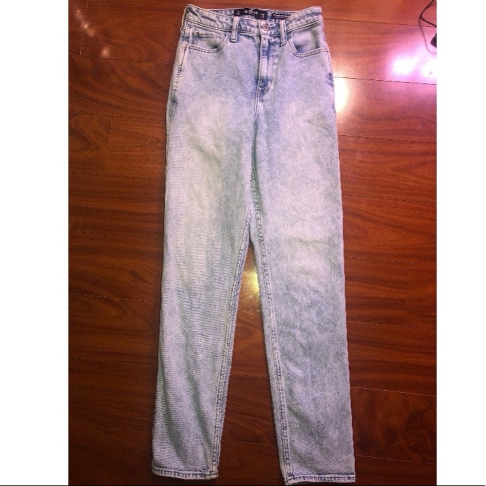 Hollister denim high waisted mom jeans